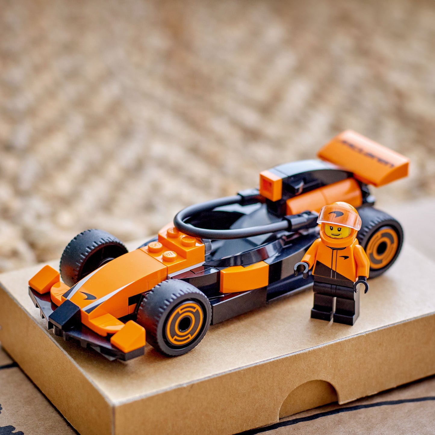 LEGO F1 Driver with McLaren Race Car 60442