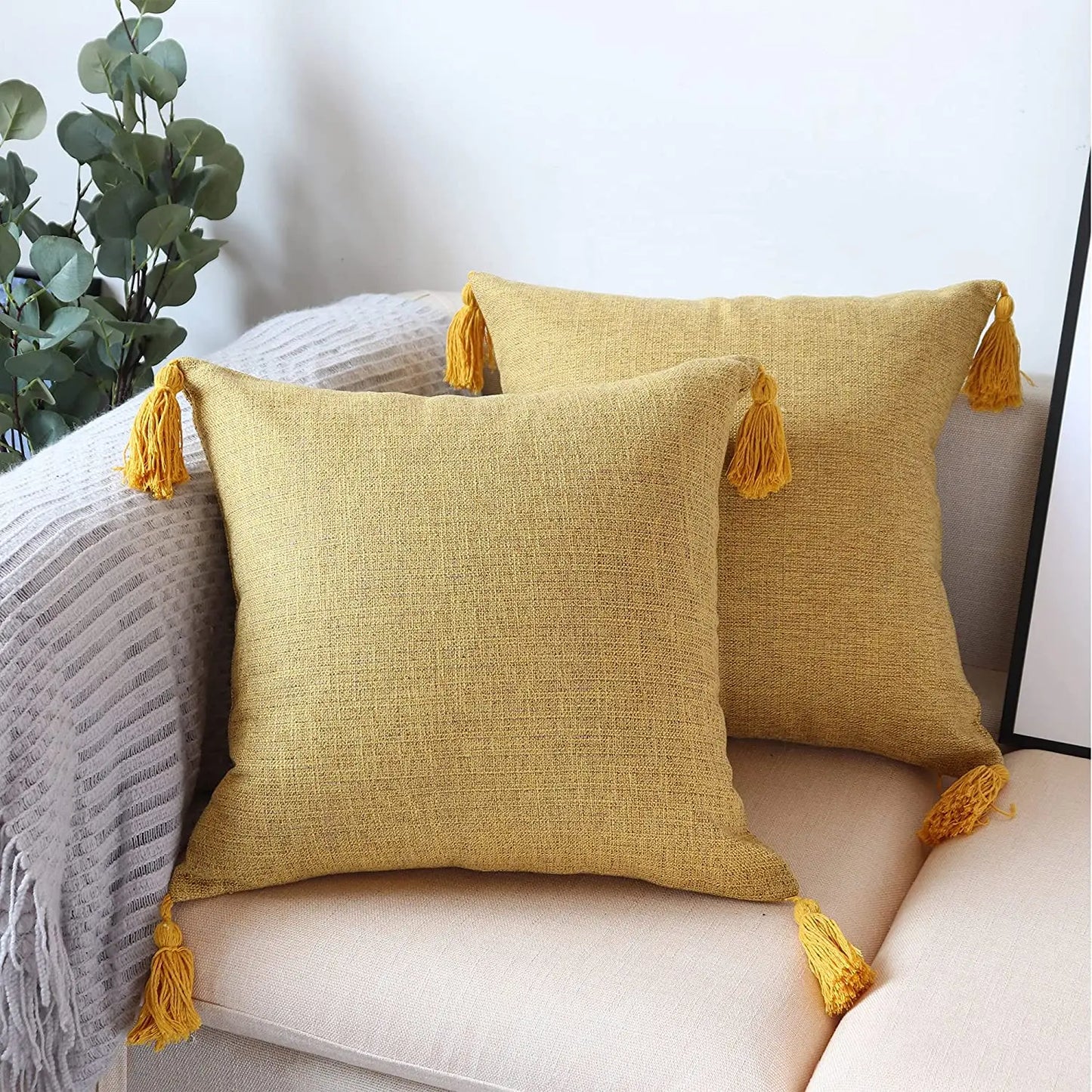 Linen Pillow Case With Tassel