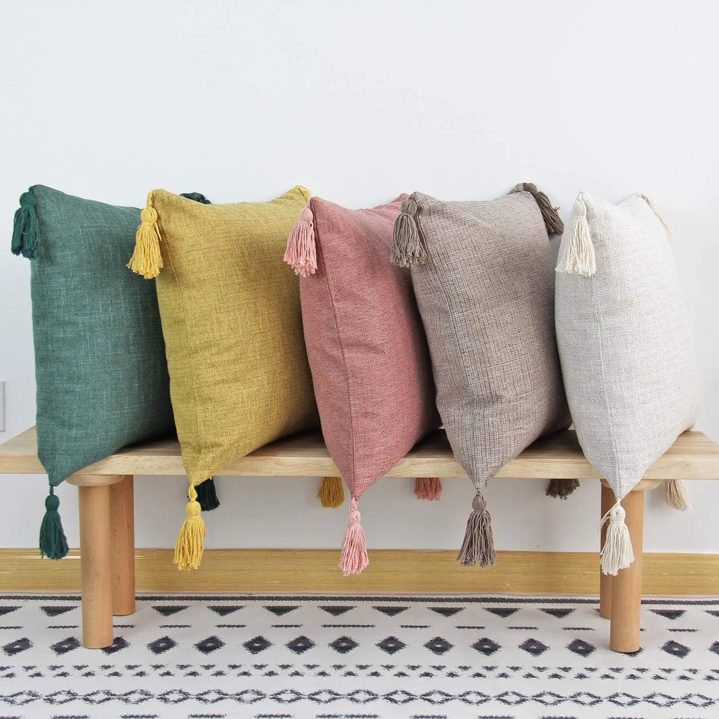 Linen Pillow Case With Tassel