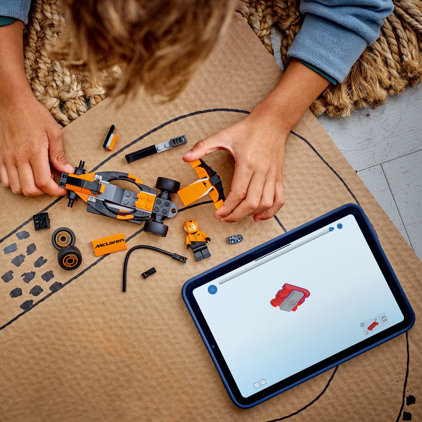 LEGO F1 Driver with McLaren Race Car 60442